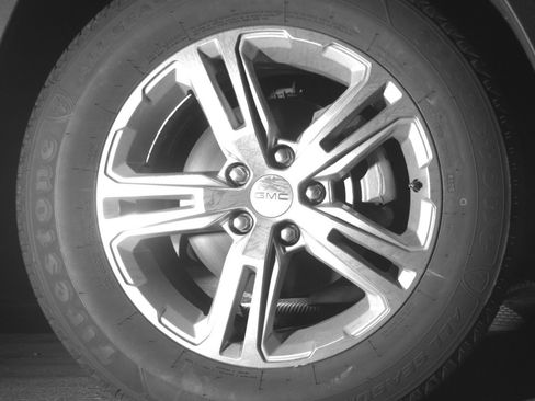 Used 2024 GMC Terrain SLE image 13