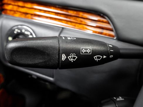 Used 2004 Maybach 57 image 77