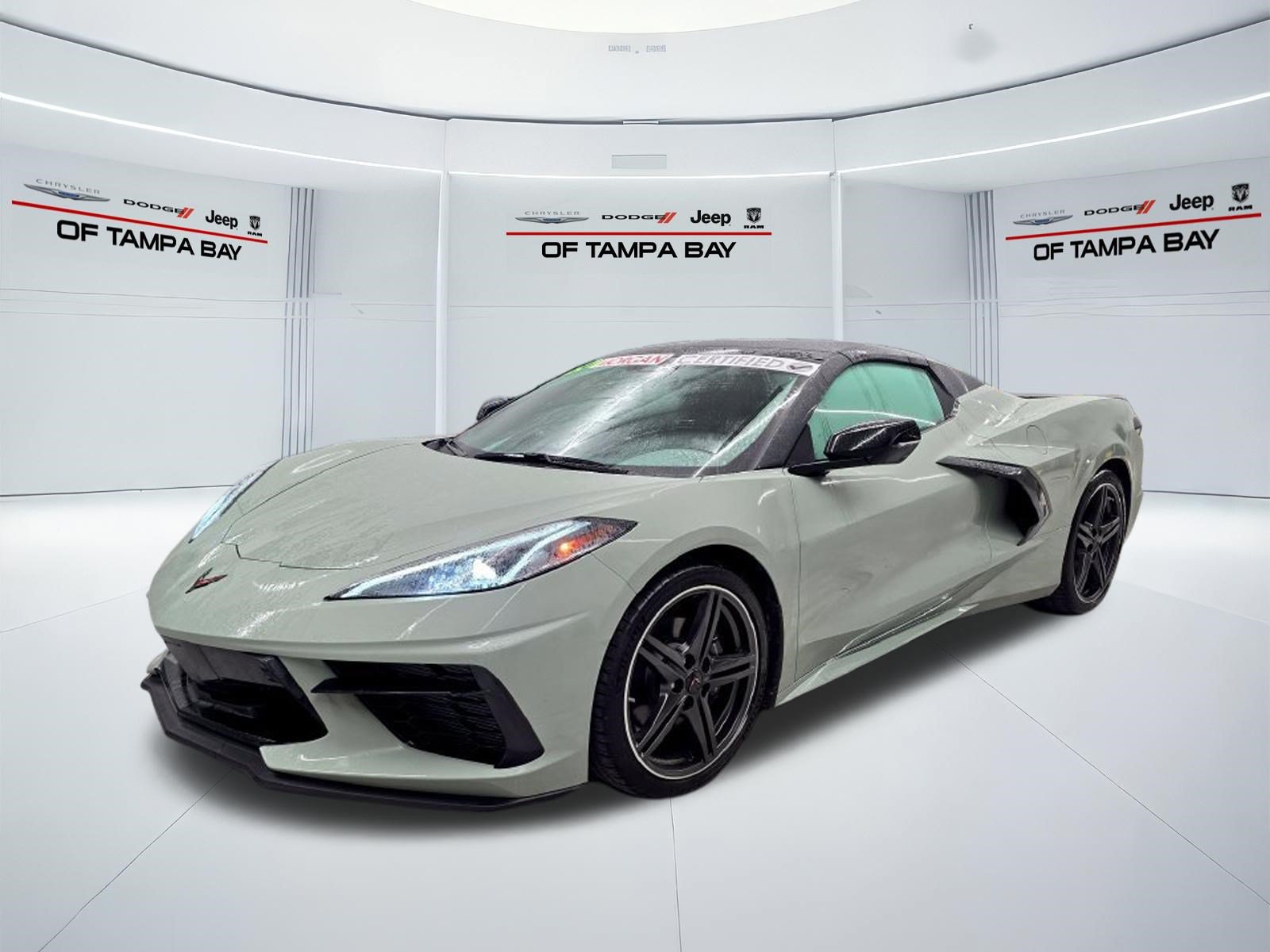 Used 2024 Chevrolet Corvette Stingray Preferred Conv w/ Stealth Interior Trim Package RWD image 2