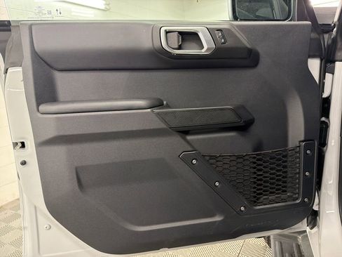 New 2026 Ford Bronco Outer Banks w/ Sasquatch Package AWD/4WD image 15