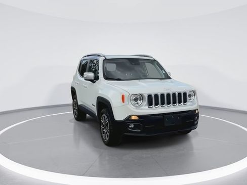 Used 2018 Jeep Renegade Limited w/ UConnect 8.4 Nav Group AWD/4WD image 3