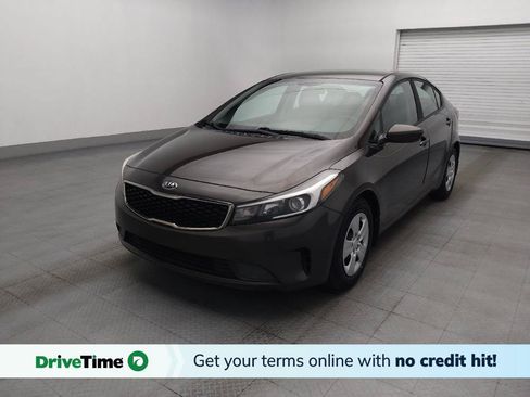 Used 2017 Kia Forte LX FWD image 1