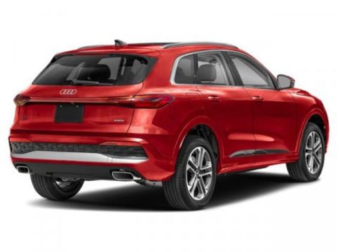 New 2025 Audi Q5 Prestige image 2