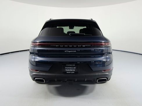 New 2026 Porsche Cayenne AWD/4WD image 9