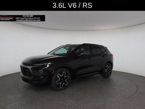 Used 2023 Chevrolet Blazer RS w/ Driver Confidence II Package AWD/4WD image 3