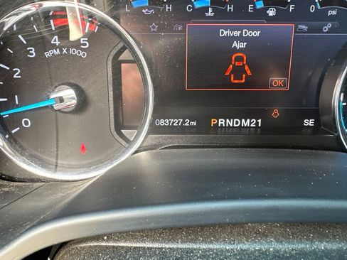 Used 2019 Ford F250 Lariat w/ Lariat Value Package AWD/4WD image 11