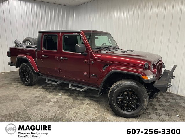 Used 2021 Jeep Gladiator Sport AWD/4WD image 1