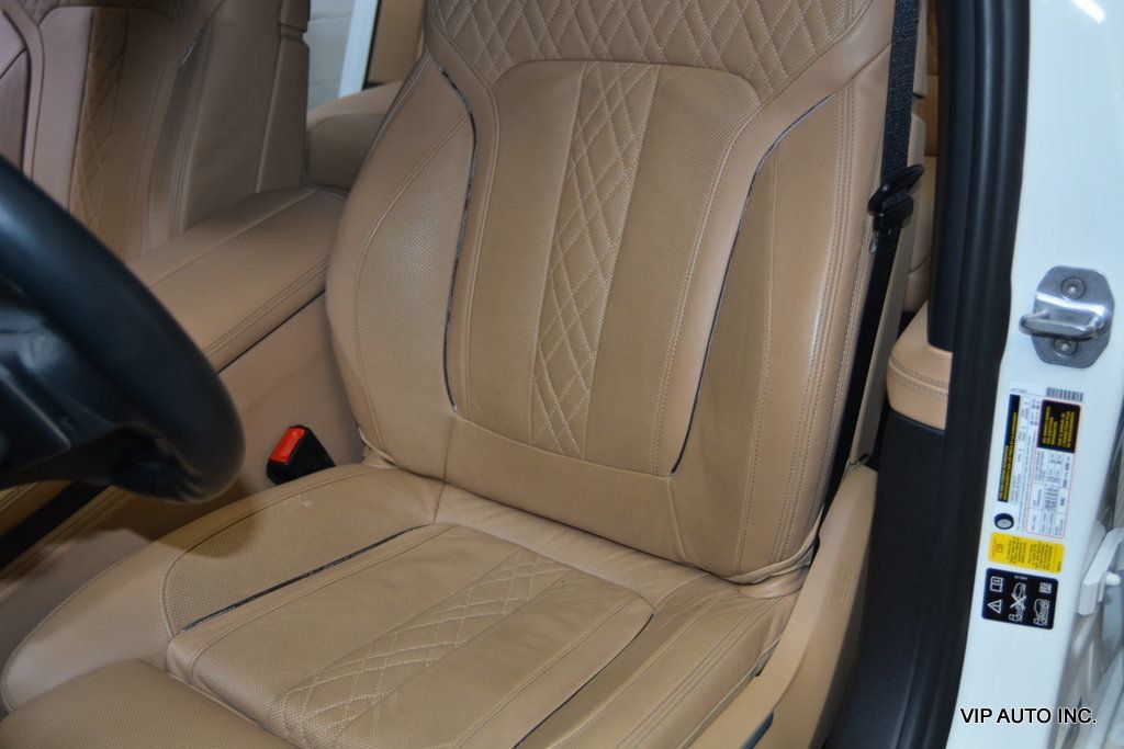 Used 2017 BMW 750i xDrive AWD/4WD image 19