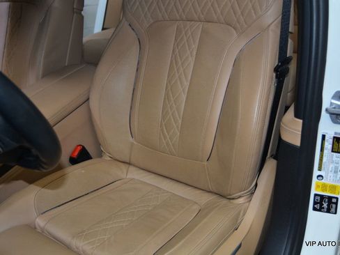 Used 2017 BMW 750i xDrive AWD/4WD image 19