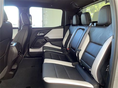 New 2025 Chevrolet Silverado EV RST image 17