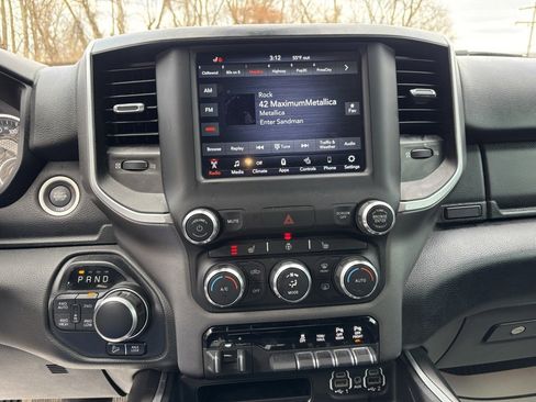 Used 2021 RAM 1500 Big Horn image 18