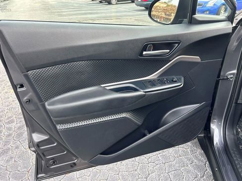 Used 2021 Toyota C-HR LE image 15