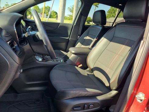 Used 2022 Chevrolet Equinox RS w/ Infotainment Package AWD/4WD image 6