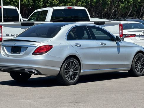 Used 2019 Mercedes-Benz C 300 4MATIC Sedan image 4