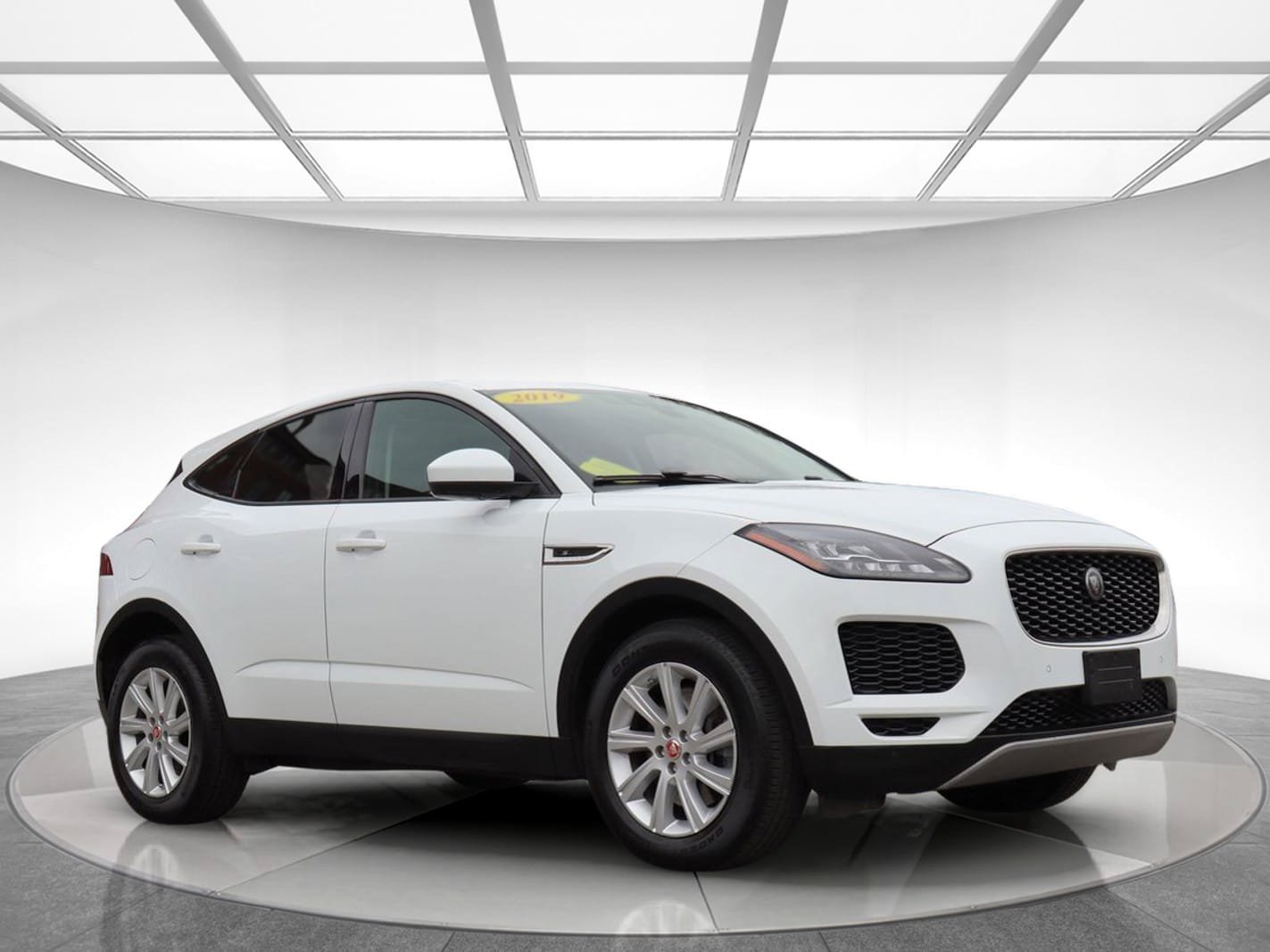 Used 2019 Jaguar E-PACE S AWD/4WD image 3