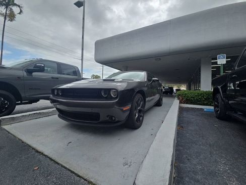 Used 2020 Dodge Challenger SXT w/ Blacktop Package RWD image 2