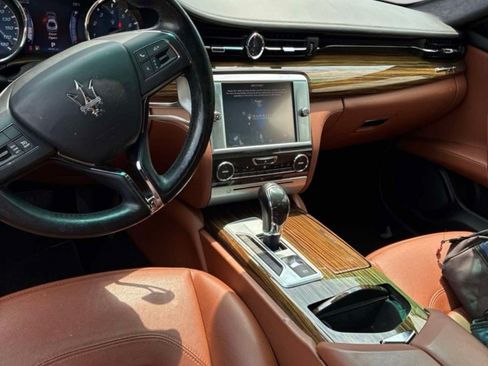 Used 2015 Maserati Quattroporte S Q4 AWD/4WD image 3