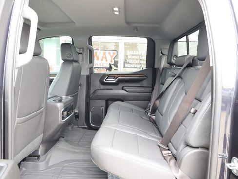 Used 2023 GMC Sierra 1500 Elevation w/ Elevation Premium Package AWD/4WD image 25