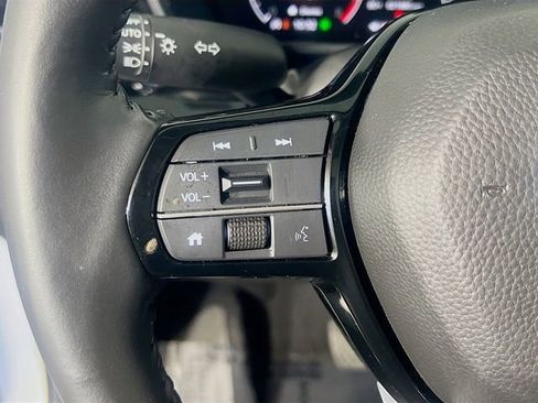 Used 2024 Honda CR-V EX-L image 17