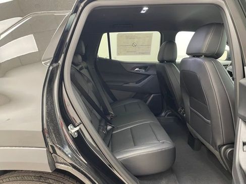 New 2026 Chevrolet Equinox LT AWD/4WD image 13