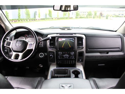 Used 2018 RAM 2500 Laramie w/ Sport Appearance Group image 12