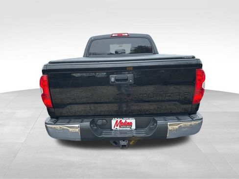 Used 2015 Toyota Tundra SR5 image 7