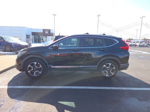 Used 2017 Honda CR-V Touring image 3