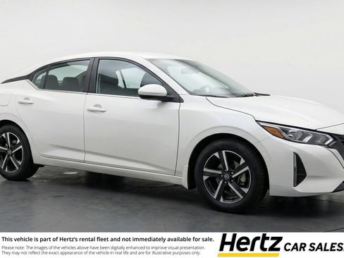 Used 2025 Nissan Sentra SV image 1
