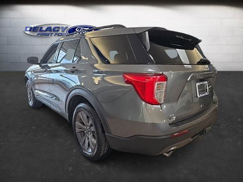 Used 2023 Ford Explorer XLT w/ Equipment Group 202A image 4