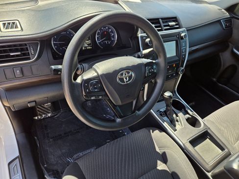 Used 2017 Toyota Camry LE w/ Protection Package (Q2) image 8