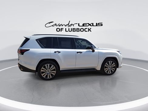 New 2026 Lexus LX 700h Luxury AWD/4WD image 9