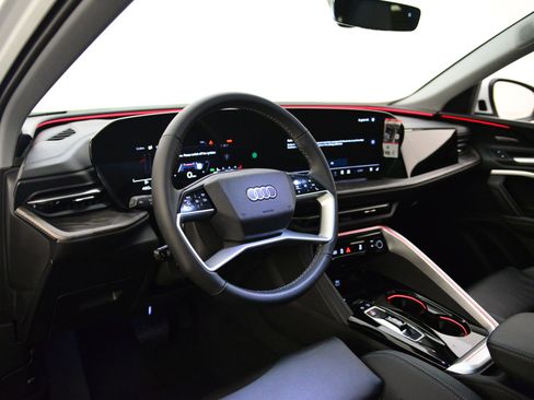 New 2025 Audi Q5 Premium Plus image 3