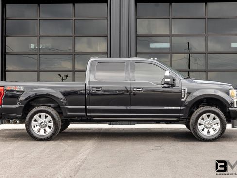 Used 2021 Ford F250 Platinum image 9