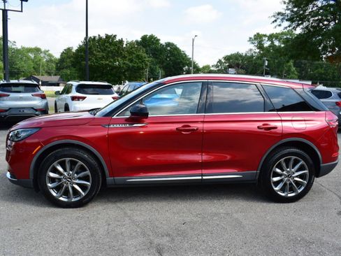 Used 2020 Lincoln Corsair FWD w/ Premium Package image 9