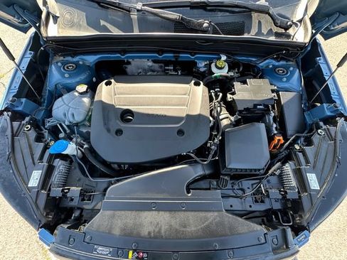 Used 2023 Volvo XC40 B5 Ultimate w/ Climate Package AWD/4WD image 31