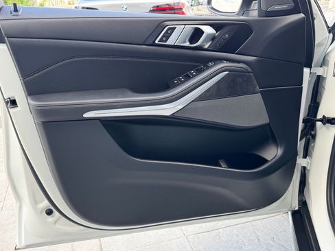 Used 2025 BMW X5 sDrive40i image 21