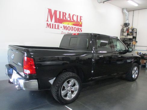Used 2016 RAM 1500 Big Horn image 8