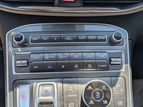 Certified 2023 Hyundai Santa Fe SEL image 21