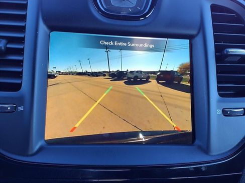 Certified 2023 Chrysler 300 S w/ Comfort Group image 7