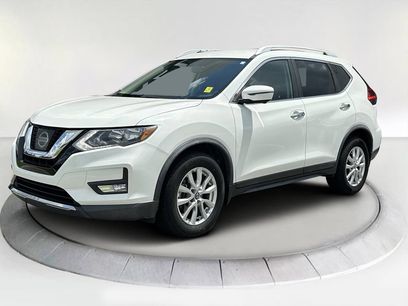 Used 2017 Nissan Rogue SV w/ SV Premium Package