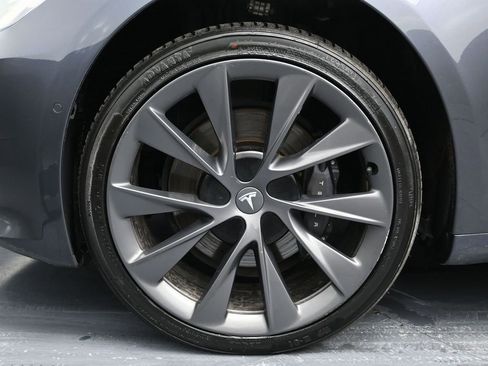 Used 2021 Tesla Model S Long Range image 8