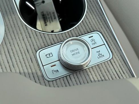 New 2025 Genesis GV80 3.5T Prestige image 23