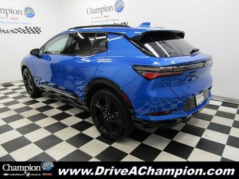 Certified 2025 Chevrolet Equinox EV RS image 13