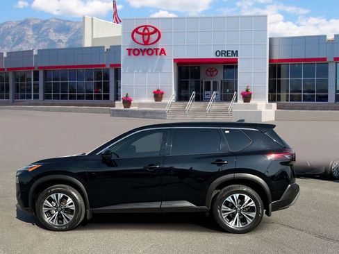 Used 2021 Nissan Rogue SV AWD/4WD image 7