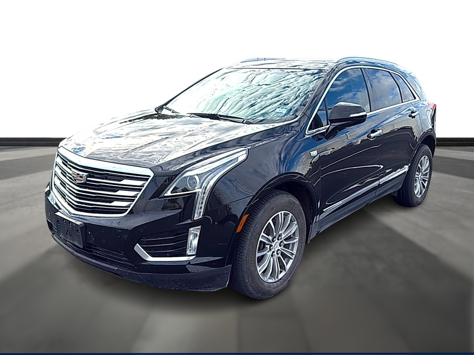 Used 2017 Cadillac XT5 Luxury w/ Driver Awareness Package FWD image 1