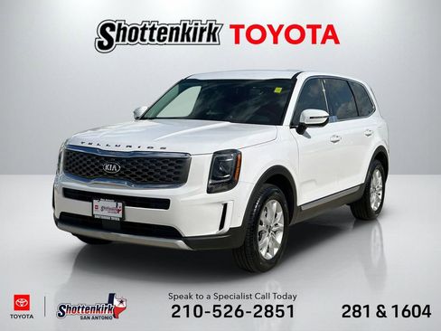 Used 2021 Kia Telluride LX image 1
