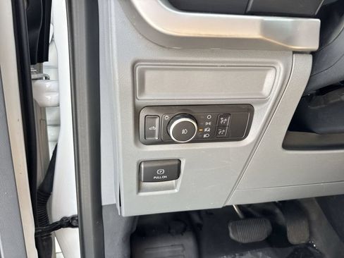 Used 2022 Ford F150 XL w/ Equipment Group 101A High AWD/4WD image 53