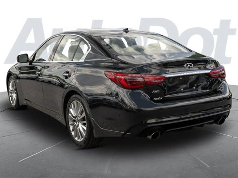 Used 2018 INFINITI Q50 Luxe w/ Essential Package (3.0T Luxe) AWD/4WD image 2