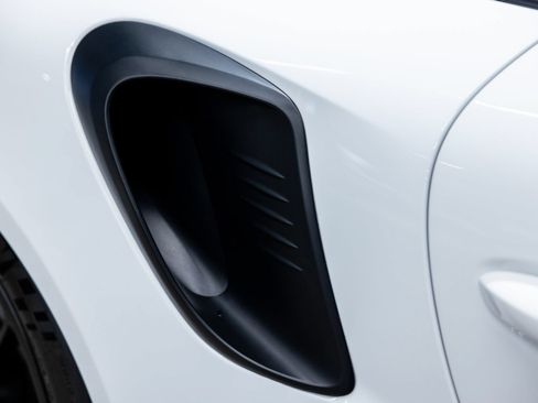 Certified 2019 Porsche 911 GT3 RS RWD image 18