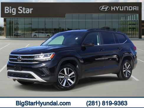 Used 2023 Volkswagen Atlas SE image 1